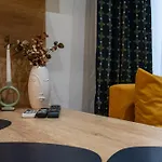 Holidays Courtyard Appartamento Budapest
