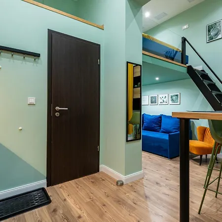 Holidays Courtyard Apartament