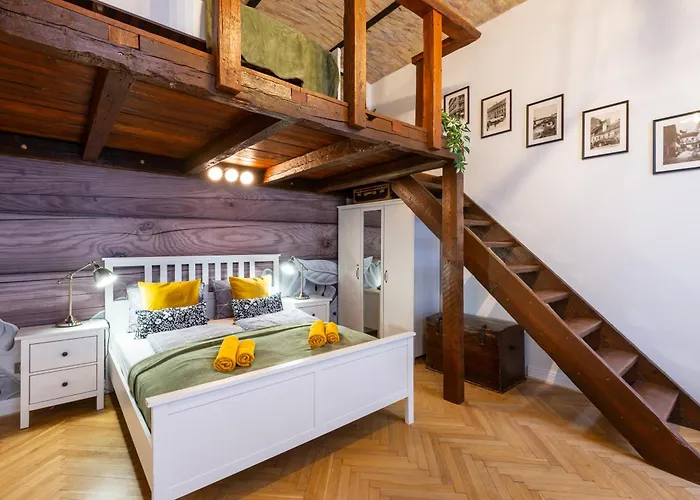 Appartamento Holidays Courtyard *