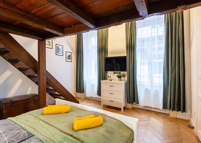 Appartamento Holidays Courtyard