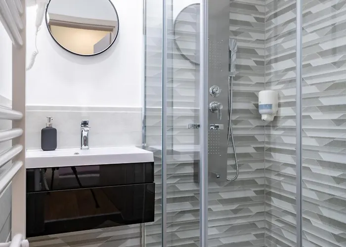 Holidays Courtyard Appartamento *