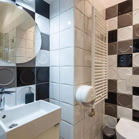 アパート Holidays Courtyard