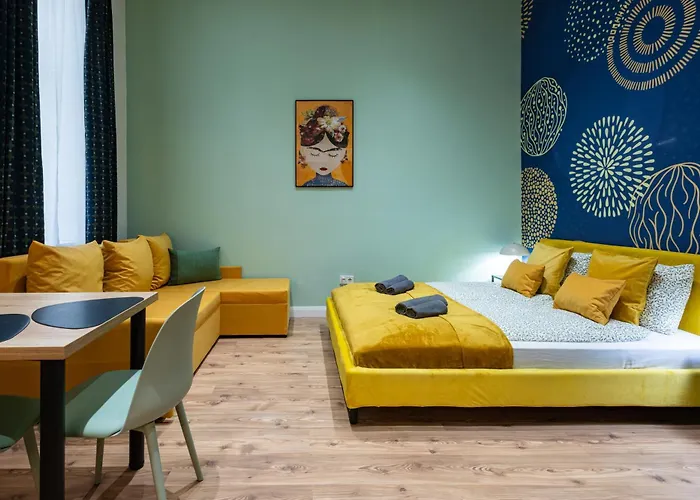 Holidays Courtyard Daire Budapeşte